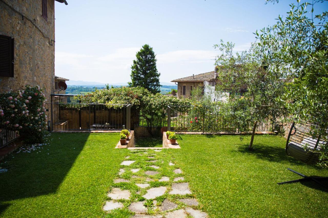 Appartement The Tower'S Garden à San Gimignano Extérieur photo